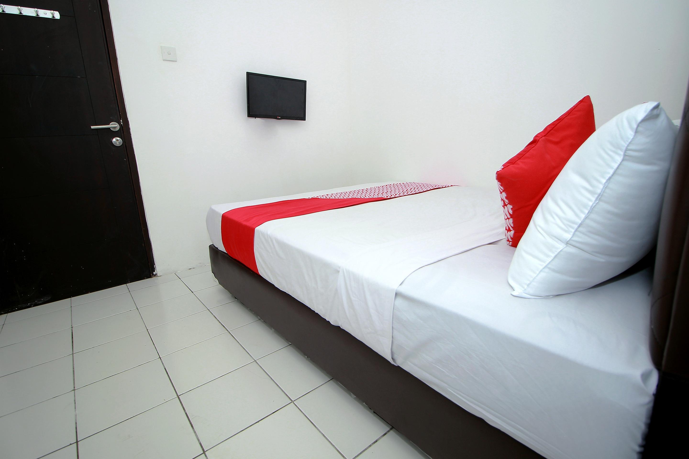 Super Oyo 1678 Jati Exclusive Homestay Bengkulu Eksteriør billede